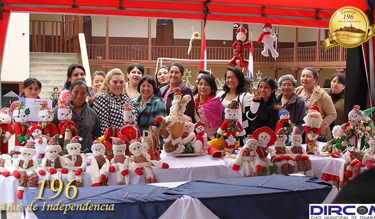 Acción Social y La Junta del Artesano, realizaron la clausura del curso de Adornos Navideños