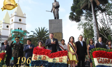 Colocación de ofrendas florales por los 196 Años de Independencia de Guaranda