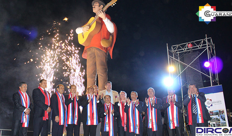 Entrega de la Plazoleta y Monumento al Tayta Carnaval