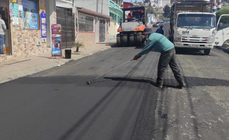 ALCALDE DE GUARANDA VISITA VARIOS FRENTES DE TRABAJO