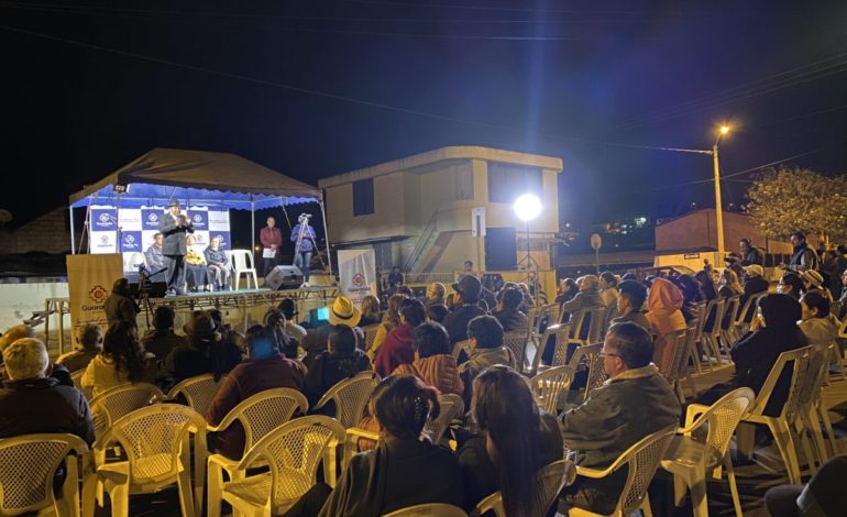 Municipio de Guaranda entrega formalmente calles asfaltadas en varios sectores del cantón