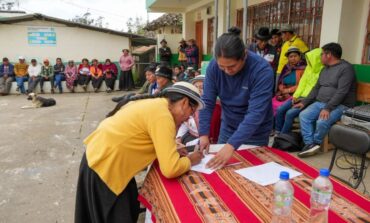 ALCALDE Y TÉCNICOS MUNICIPALES VISITARON LA COMUNIDAD DE GRADAS