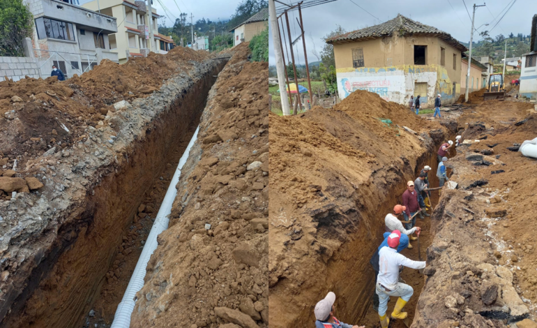 Inició la obra de instalación del alcantarillado sanitario en la comunidad «Casipamba»