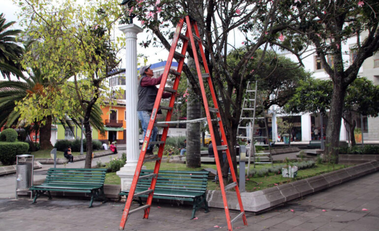 MUNICIPIO INVITA AL ENCENDIDO DE LUCES NAVIDEÑAS EN EL CENTRO DE LA CIUDAD